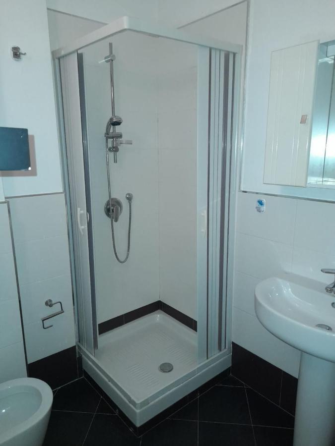 Tranquiloh Apartment Home Terni Exteriör bild